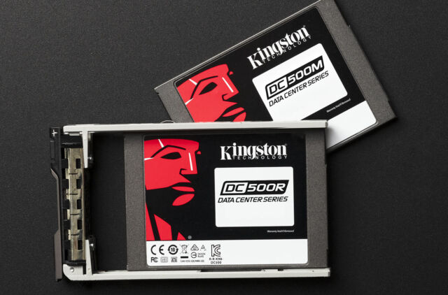 Kingston's DC500 series of drives comes in two variants—a less-expensive 500R "read optimized" version, and the heavier duty 500M "mixed workload" version we're testing today.