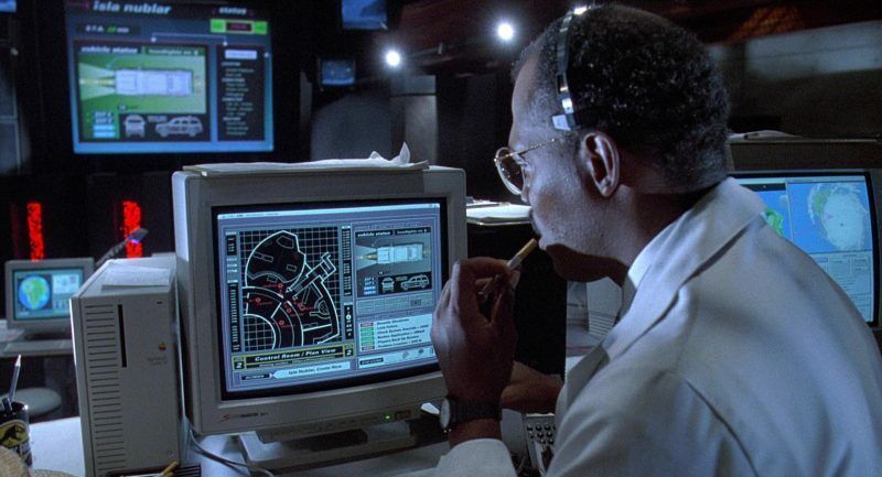 Be a shame if anything happened to those dinosaur paddock gates, so it's a good thing Sam Jackson can monitor this situation with his Quadra 700.